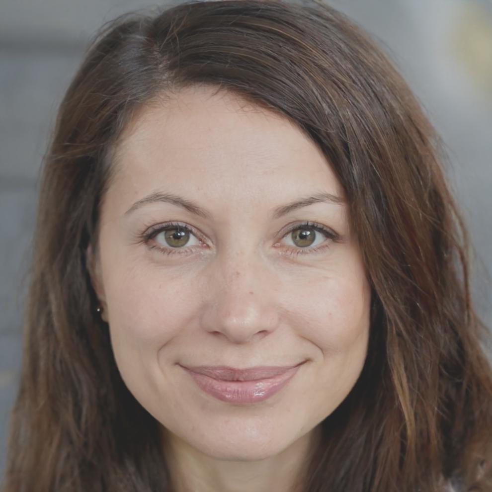 Porträt von Friederike Lindström, Leiterin Finanzanalyse bei brynariovo